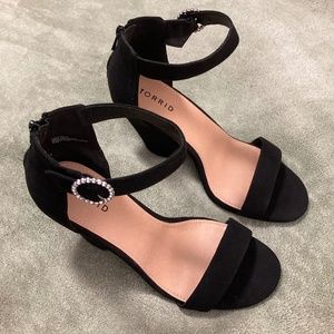 Torrid Black Faux Suede Rhinestone Heels New Sz 8